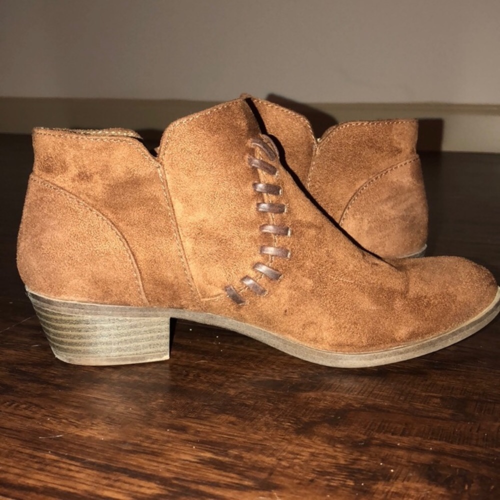 Size 7 flats